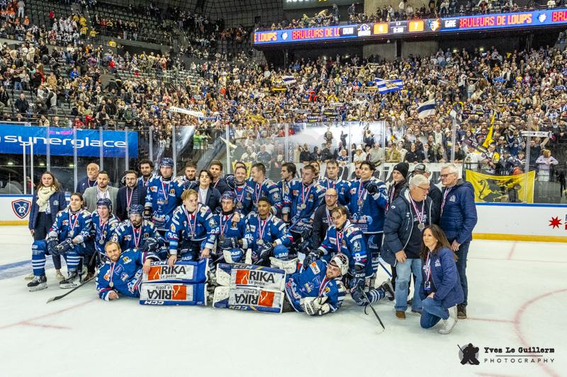 Photo hockey reportage CDF - FINALE 2024 - Reportage photos de Yves