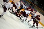 Photo hockey reportage Le peuple force le coffre-fort genevois