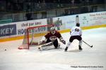 Photo hockey reportage Le peuple force le coffre-fort genevois