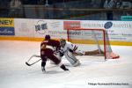 Photo hockey reportage Le peuple force le coffre-fort genevois