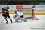 Photo hockey reportage Le peuple force le coffre-fort genevois