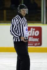 Photo hockey reportage Les arbitres en folie...