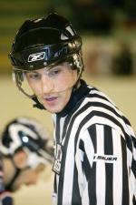 Photo hockey reportage Les arbitres en folie...