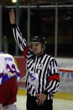 Photo hockey reportage Les arbitres en folie...