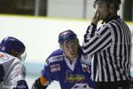 Photo hockey reportage Les arbitres en folie...
