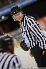 Photo hockey reportage Les arbitres en folie...