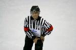 Photo hockey reportage Les arbitres en folie...
