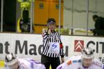 Photo hockey reportage Les arbitres en folie...