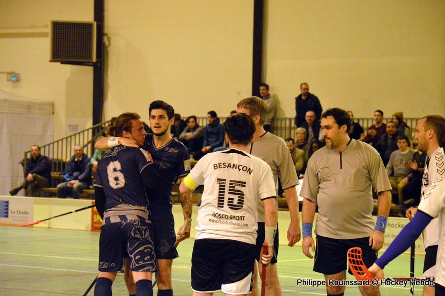 Photo hockey reportage Les Dragons font frire les Rascasses