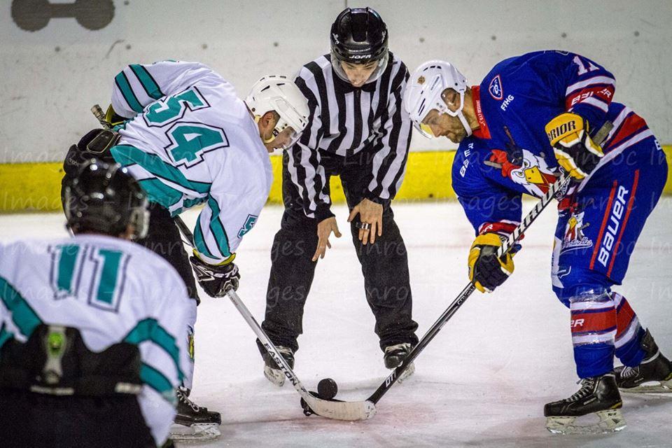 Photo hockey reportage Les Forces de l'ordre : Sentinelles
