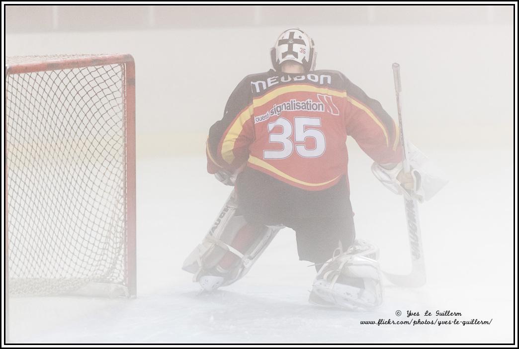 Photo hockey reportage Meudon et les Volants dans le brouillard