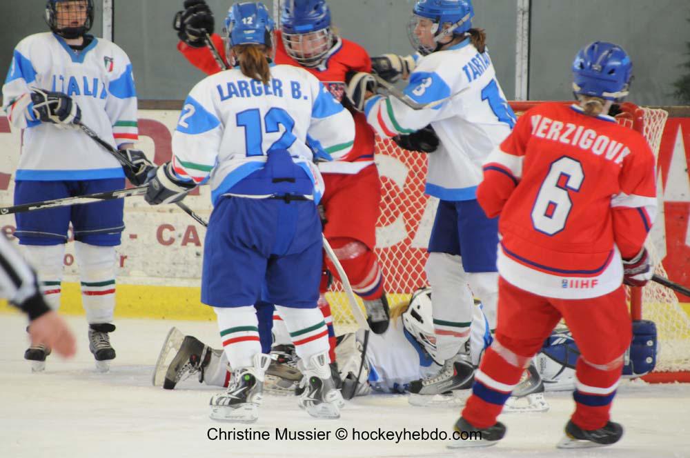 Photo hockey reportage Mondial Fminin : Rep. Tchque vs Italie