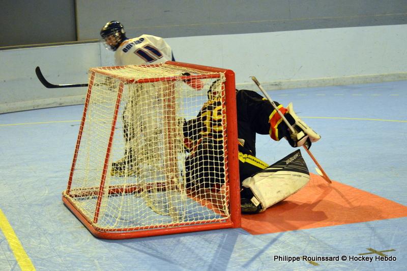 Photo hockey reportage N1 : Le leader se fait peur
