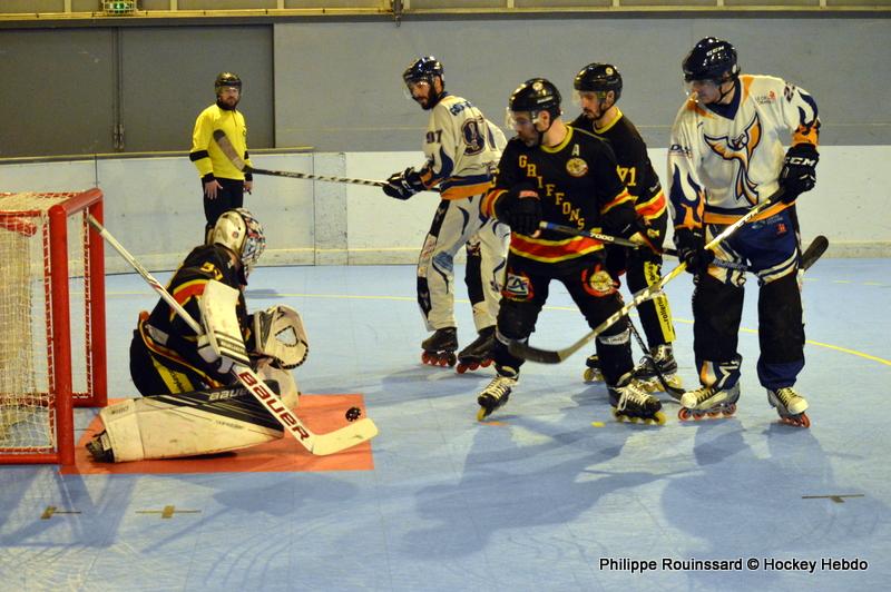 Photo hockey reportage N1 : Le leader se fait peur