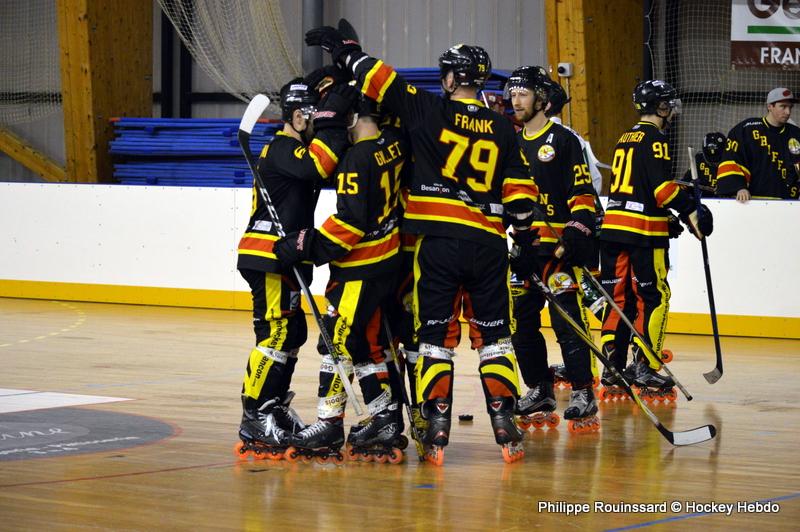 Photo hockey reportage N1 : Les Griffons  la relance