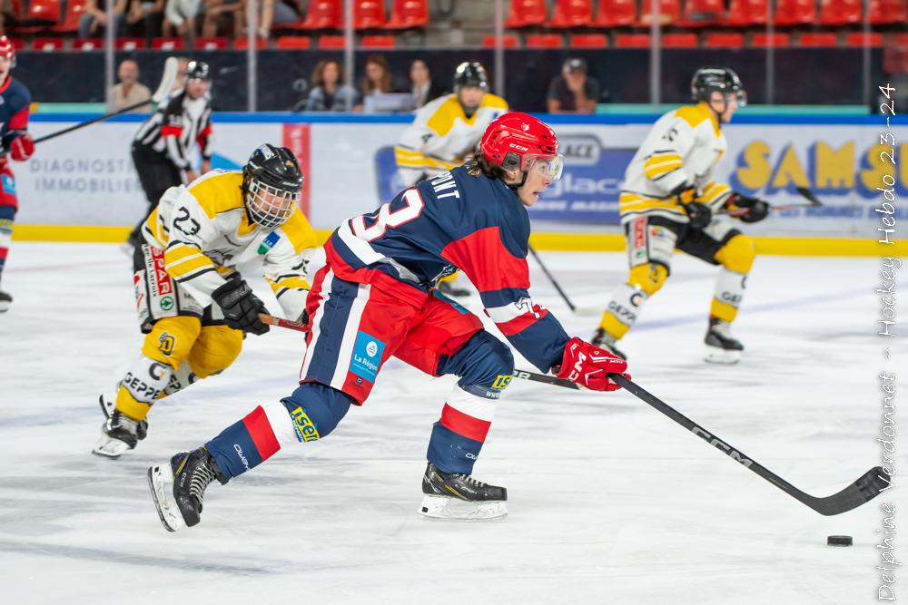 Photo hockey reportage U20 - Grenoble déroule face à Rouen