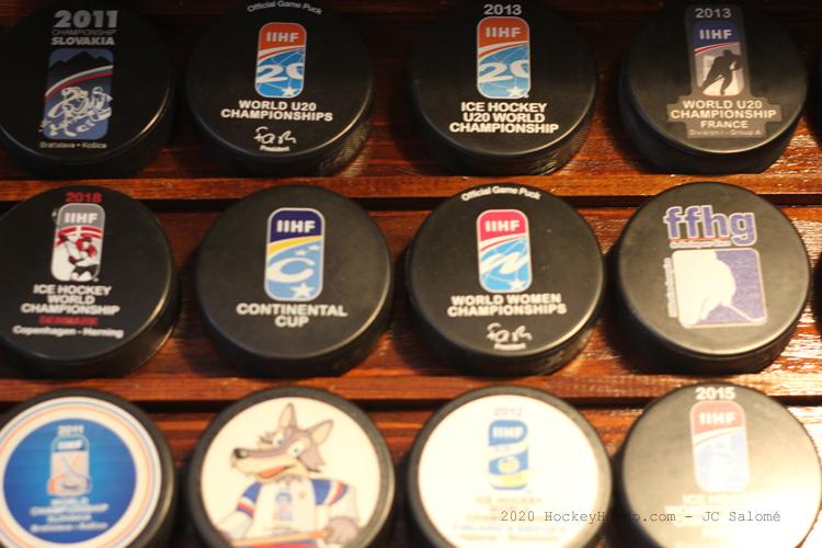 Photo hockey reportage Une collection pas comme les autres