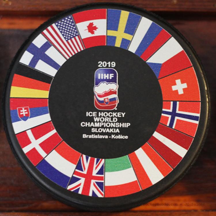 Photo hockey reportage Une collection pas comme les autres