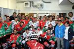 Photo hockey reportage Une rencontre pour la bonne cause