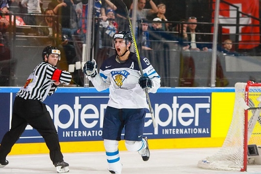 Photo hockey Championnats du monde - : Finlande (FIN) vs Etats Unis d\ Photo hockey Championnats du monde - : Finlande (FIN) vs Etats Unis d\