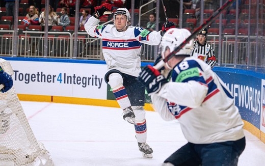 Photo hockey Championnats du monde -  : Slovenie (SLO) vs Norvège (NOR) - Le match de la peur