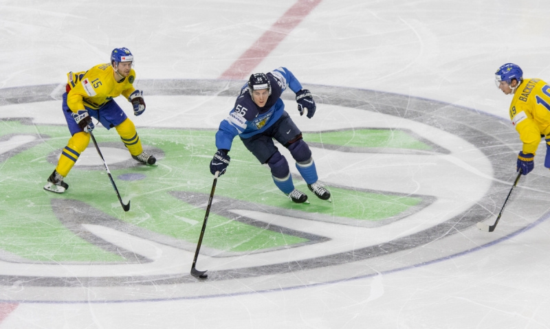 Photo hockey Championnats du monde - : Suède (SWE) vs Finlande (FIN) - La Suède tout en maîtrise va en finale! Photo hockey Championnats du monde - : Suède (SWE) vs Finlande (FIN) - La Suède tout en maîtrise va en finale!