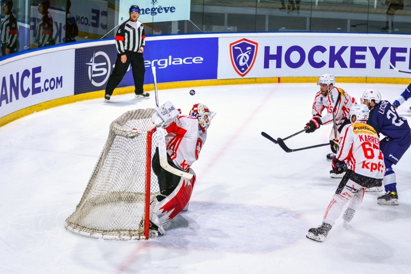 Photo hockey Championnats du monde -  : Suisse (SUI) vs France (FRA) - Malmenée, la Suisse gagne encore