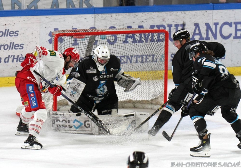 Photo hockey Coupe de France - Coupe de France - 1/8 Finale : Grenoble  vs Marseille - Grenoble passe en quart face à Marseille.