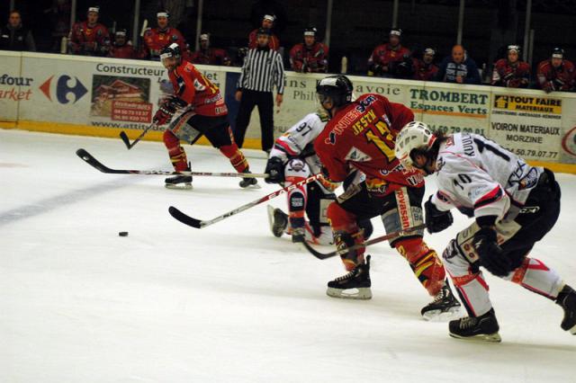 Photo hockey Coupe de France - Coupe de France : 1/8ème de finale : Morzine-Avoriaz vs Epinal  - Un festival offensif