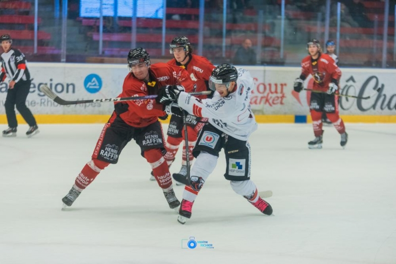 Photo hockey Coupe de France - Coupe de France - 2ème tour : Morzine-Avoriaz vs Chamonix - « Dix-rection » les 1/8e pour les Pionniers Photo hockey Coupe de France - Coupe de France - 2ème tour : Morzine-Avoriaz vs Chamonix - « Dix-rection » les 1/8e pour les Pionniers