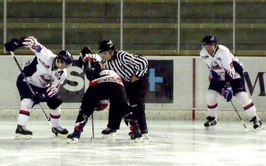Photo hockey Coupe de France - Coupe de France : 32ème de finale : Courchevel-Méribel-Pralognan vs Nice - Un match à suspense !