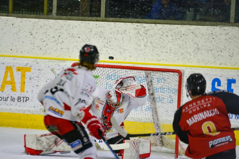 Photo hockey Coupe de France - Coupe de France 1/4 Finale : Chamonix  vs Briançon  - Les demies pour Briançon