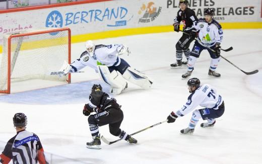 Photo hockey Coupe de France - Coupe de France 1/8èmes de finale : Amiens vs Tours - Une qualification laborieuse Photo hockey Coupe de France - Coupe de France 1/8èmes de finale : Amiens vs Tours - Une qualification laborieuse