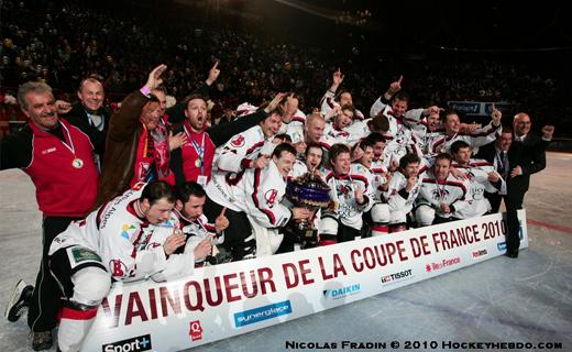 Photo hockey Coupe de France - Coupe de France Finale : Rouen vs Briançon - CDF : La fin d\ Photo hockey Coupe de France - Coupe de France Finale : Rouen vs Briançon - CDF : La fin d\