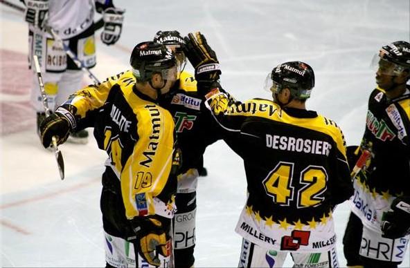 Photo hockey Coupe de la Ligue ARCHIVES - CDL 1/8 - 2ème journée : Rouen vs Caen - Les Dragons sans se forcer ... Photo hockey Coupe de la Ligue ARCHIVES - CDL 1/8 - 2ème journée : Rouen vs Caen - Les Dragons sans se forcer ...