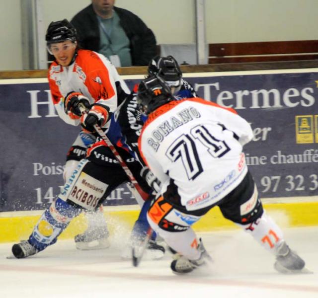 Photo hockey Coupe de la Ligue ARCHIVES - CDL 1/8 - 4ème journée : Caen  vs Tours  - Tours passe les Drakkars