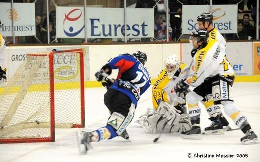 Photo hockey Coupe de la Ligue ARCHIVES - CDL 1/8 - 6ème journée : Caen  vs Rouen - Duel Normand