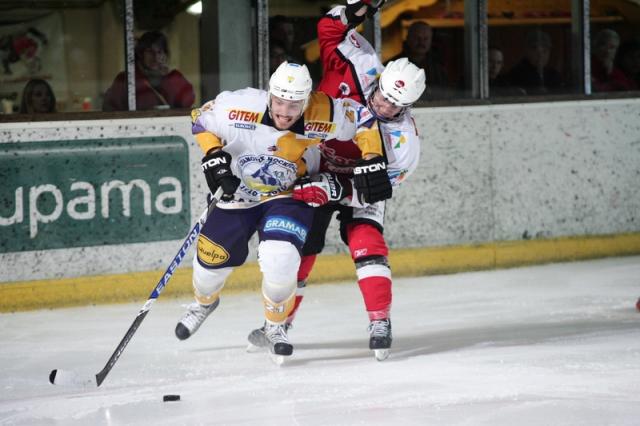 Photo hockey Coupe de la Ligue ARCHIVES - Coupe de la Ligue  : 1/4 - Retour : Briançon  vs Chamonix  - Briançon en 1/2 finale