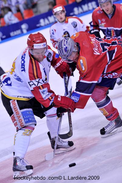 Photo hockey Coupe de la Ligue ARCHIVES - Coupe de la Ligue  : 1/8 2ème journée : Grenoble  vs Morzine-Avoriaz - Victoire grenobloise