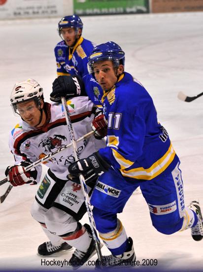 Photo hockey Coupe de la Ligue ARCHIVES - Coupe de la Ligue  : 1/8 4ème journée : Villard-de-Lans vs Briançon  - Sans forcer...
