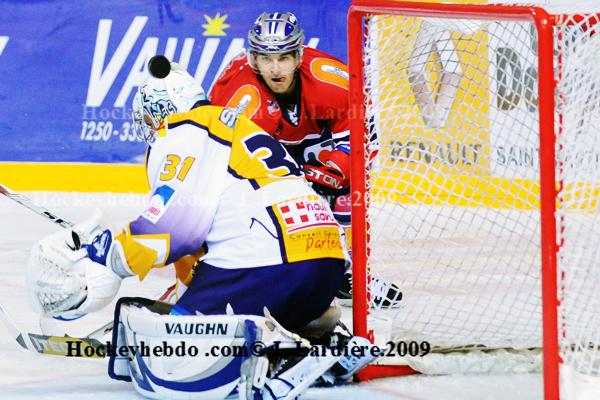 Photo hockey Coupe de la Ligue ARCHIVES - Coupe de la Ligue  : 1/8 5ème journée : Grenoble  vs Chamonix  - Grenoble - Chamonix en images