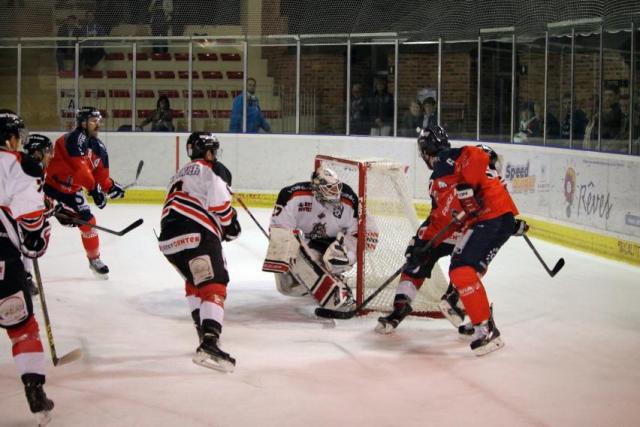 Photo hockey Coupe de la Ligue ARCHIVES - Coupe de la Ligue : 1/8 ème, 4ème journée : Angers  vs Bordeaux - Les jeunes boxers savent aussi mordre!