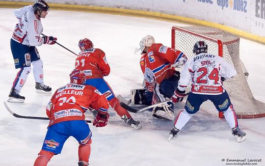 Photo hockey Coupe de la Ligue ARCHIVES - Coupe de la Ligue : 1/8ème, 2ème journée : Lyon vs Grenoble  - Les Grenoblois au finish