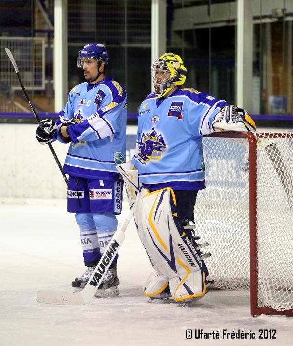 Photo hockey Coupe de la Ligue ARCHIVES - Coupe de la Ligue : 1/8ème, 3ème journée  : Villard-de-Lans vs Briançon  - Villard dit au revoir à la Coupe