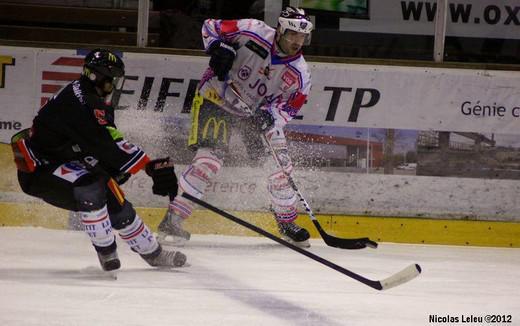Photo hockey Coupe de la Ligue ARCHIVES - Coupe de la Ligue : 1/8ème, 4ème journée  : Amiens  vs Epinal  - Les Dauphins surfent sur la vague du succès !