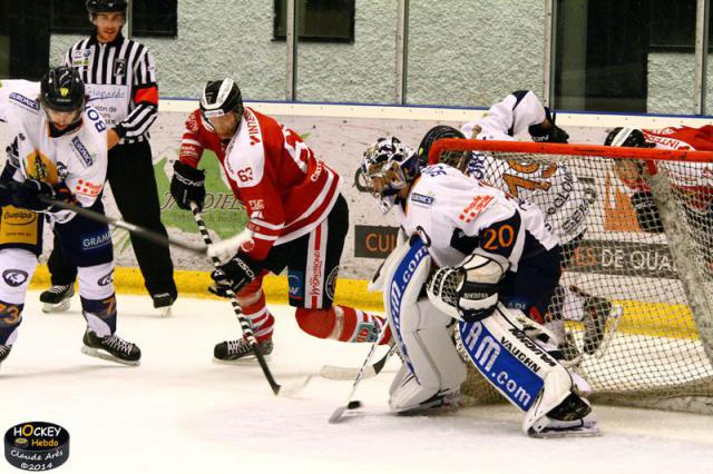 Photo hockey Coupe de la Ligue ARCHIVES - Coupe de la Ligue : 1/8ème, 4ème journée : Morzine-Avoriaz vs Chamonix  - Morzine au courage !