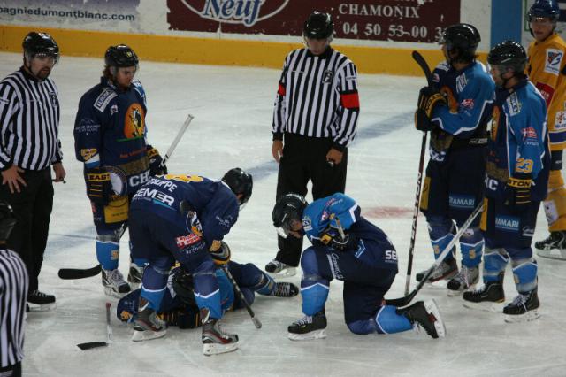 Photo hockey Coupe de la Ligue ARCHIVES - Coupe de la Ligue : 1/8ème, 3ème journée  : Chamonix  vs Dijon  - CDL : Tillanen blanchit le CHC