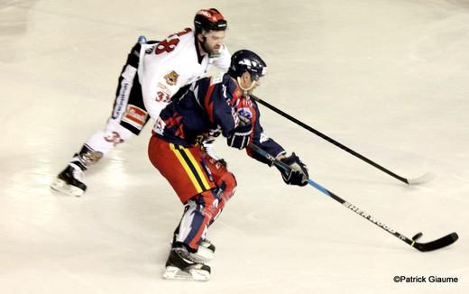 Photo hockey Division 1 - D1 : 1/4 de finale, match 1  : Nice vs Bordeaux - Les Boxers étaient plus forts
