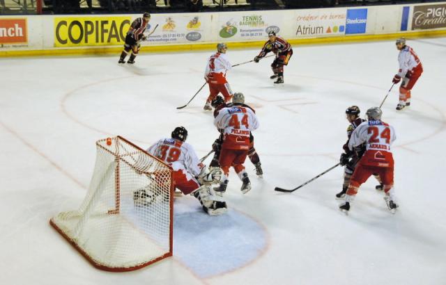 Photo hockey Division 1 - D1 : 10ème journée : Bordeaux vs Annecy - Bordeaux...logiquement Photo hockey Division 1 - D1 : 10ème journée : Bordeaux vs Annecy - Bordeaux...logiquement