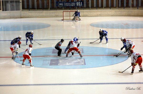 Photo hockey Division 1 - D1 : 11ème journée : Reims* vs Amnéville - D1 : Et Zorro est arrivé !